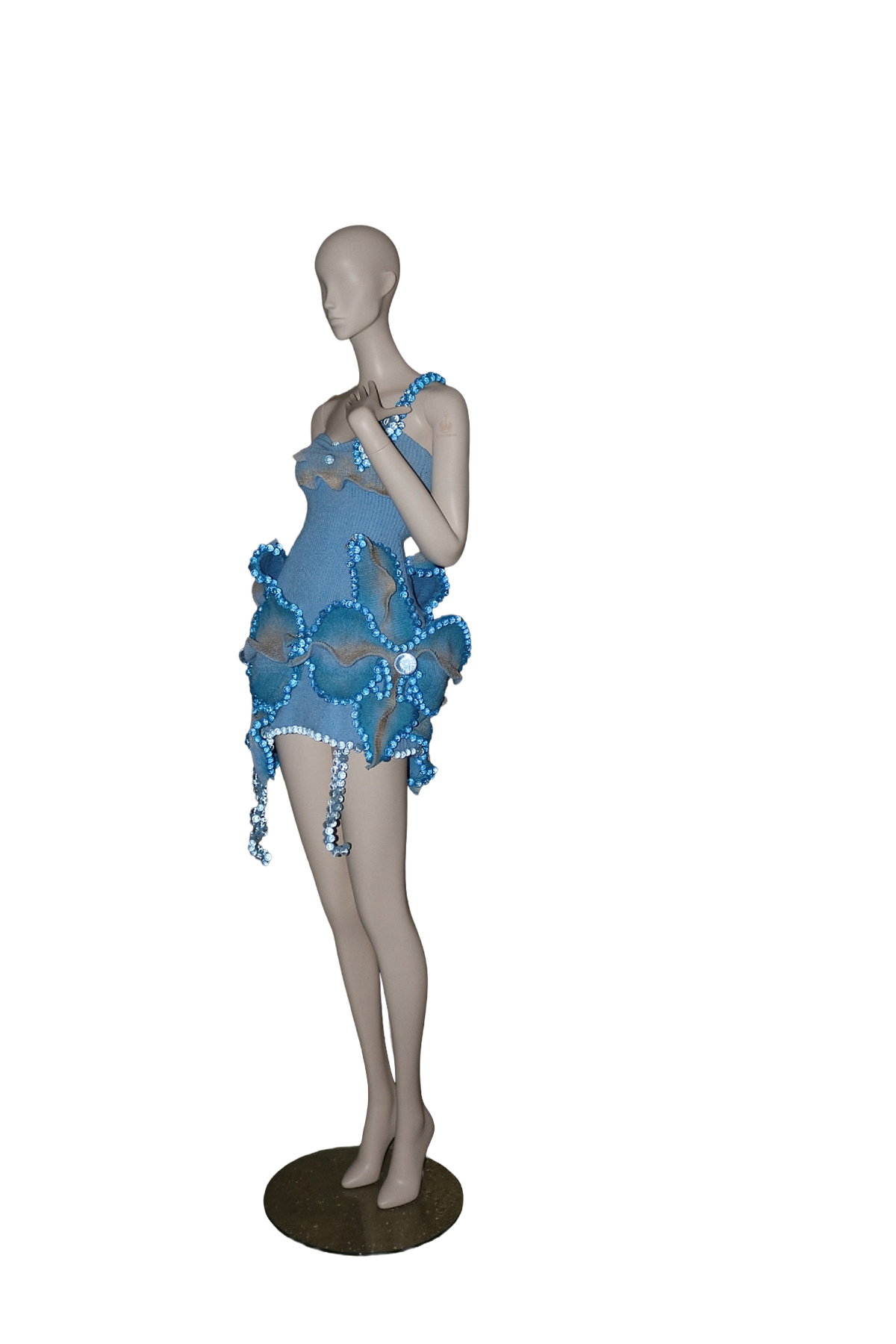 Flower sand dress, floral knit detail close-up